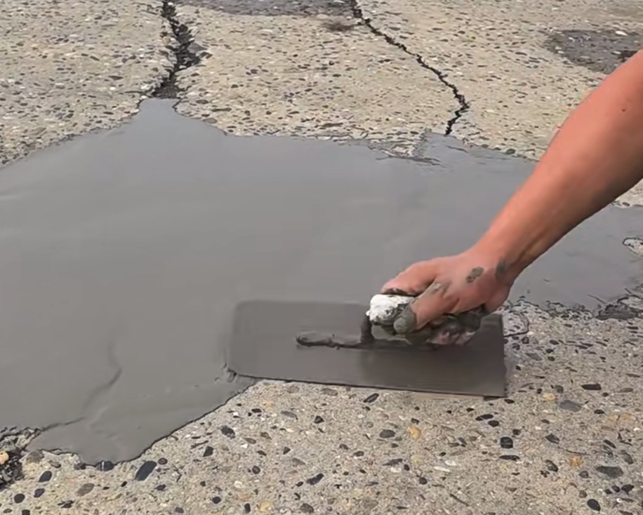 邯郸CGM 高效薄层道路修补料（CGM 道路抢修料）